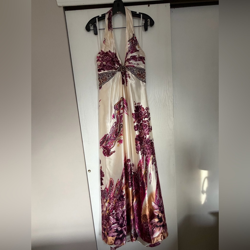 Dave & Johnny Cream and Purple Floral Maxi Dress